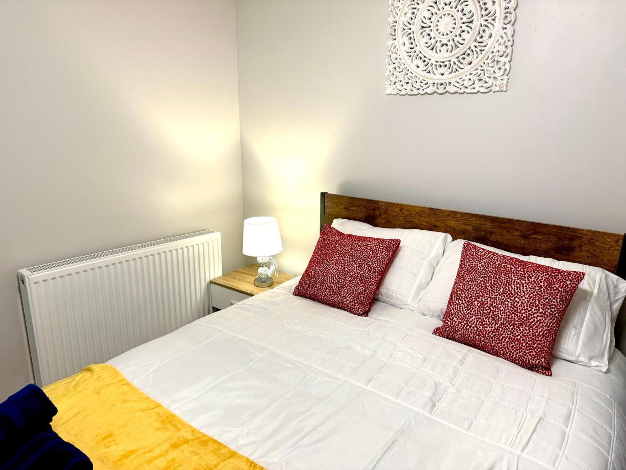 Comfy Studio Flat And Workspace Near Ashton-U-Lyne Station Stalybridge Dış mekan fotoğraf
